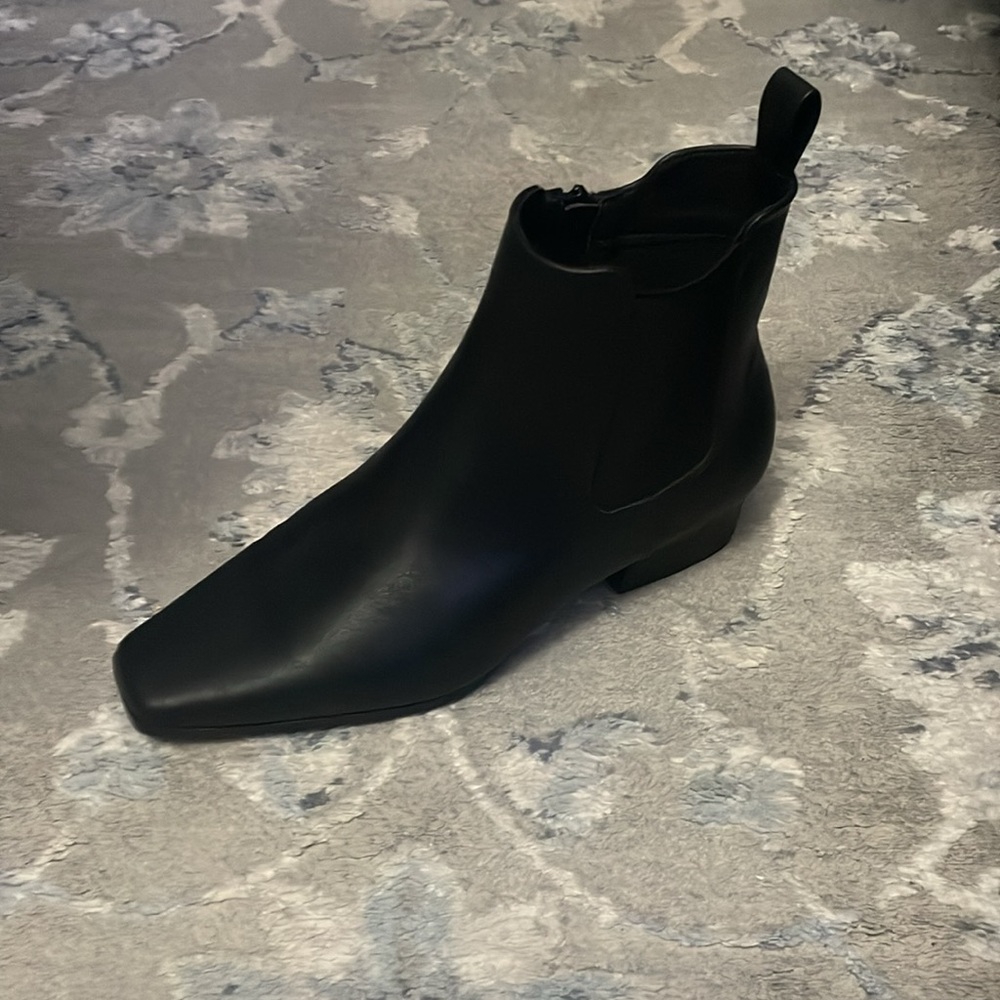 Frenchie Ankle Boots